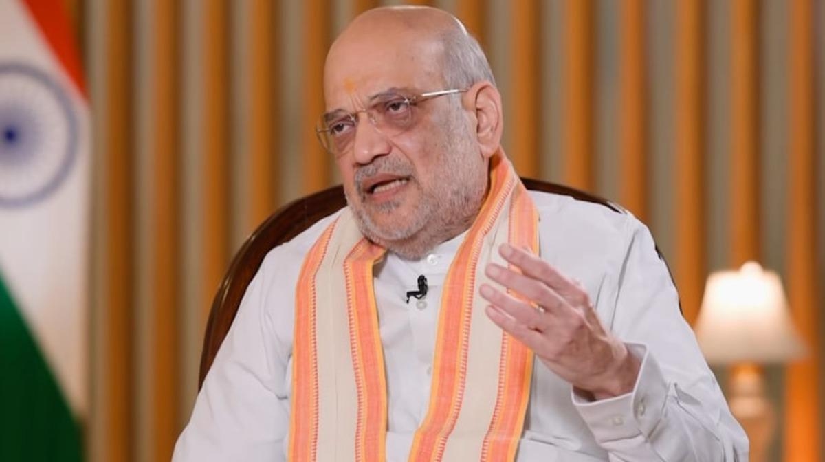 Image for ''No One Will Be Spared': Amit Shah Orders Nationwide Manhunt After Deadly Delhi Blast Near Red Fort'